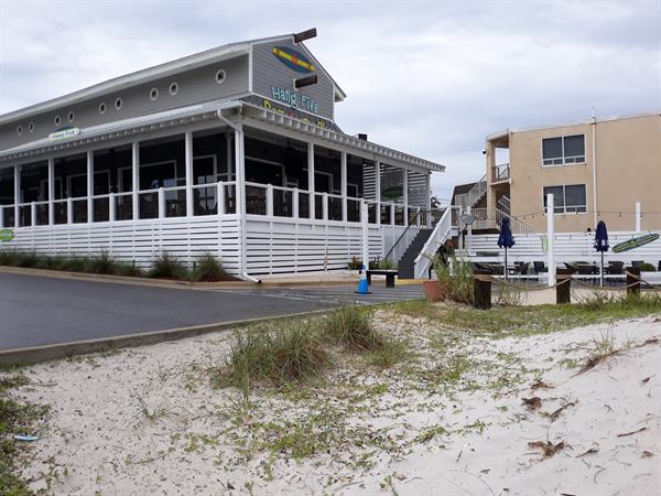 Hang Five Bar and Grill corner view